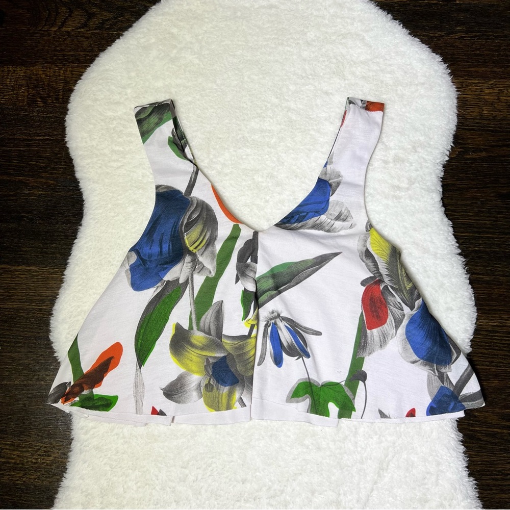 Zara White Floral Cropped Swing Tank Top Small